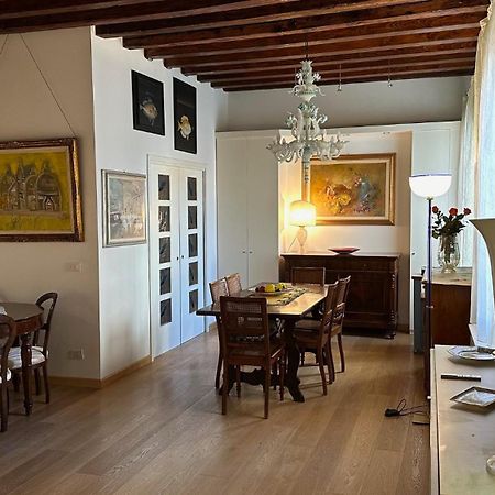 Albrizzi Charme Apartment Venice Exterior photo