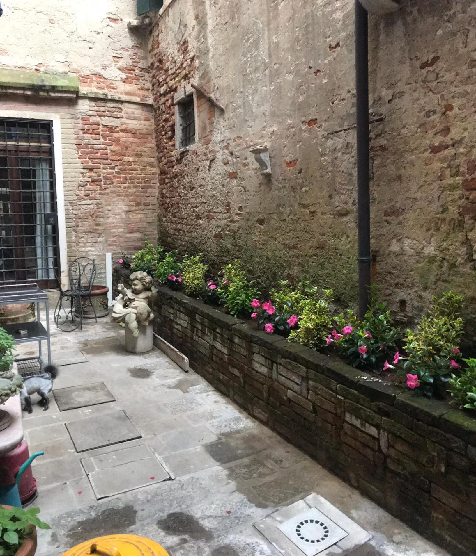 Albrizzi Charme Apartment Venice Exterior photo